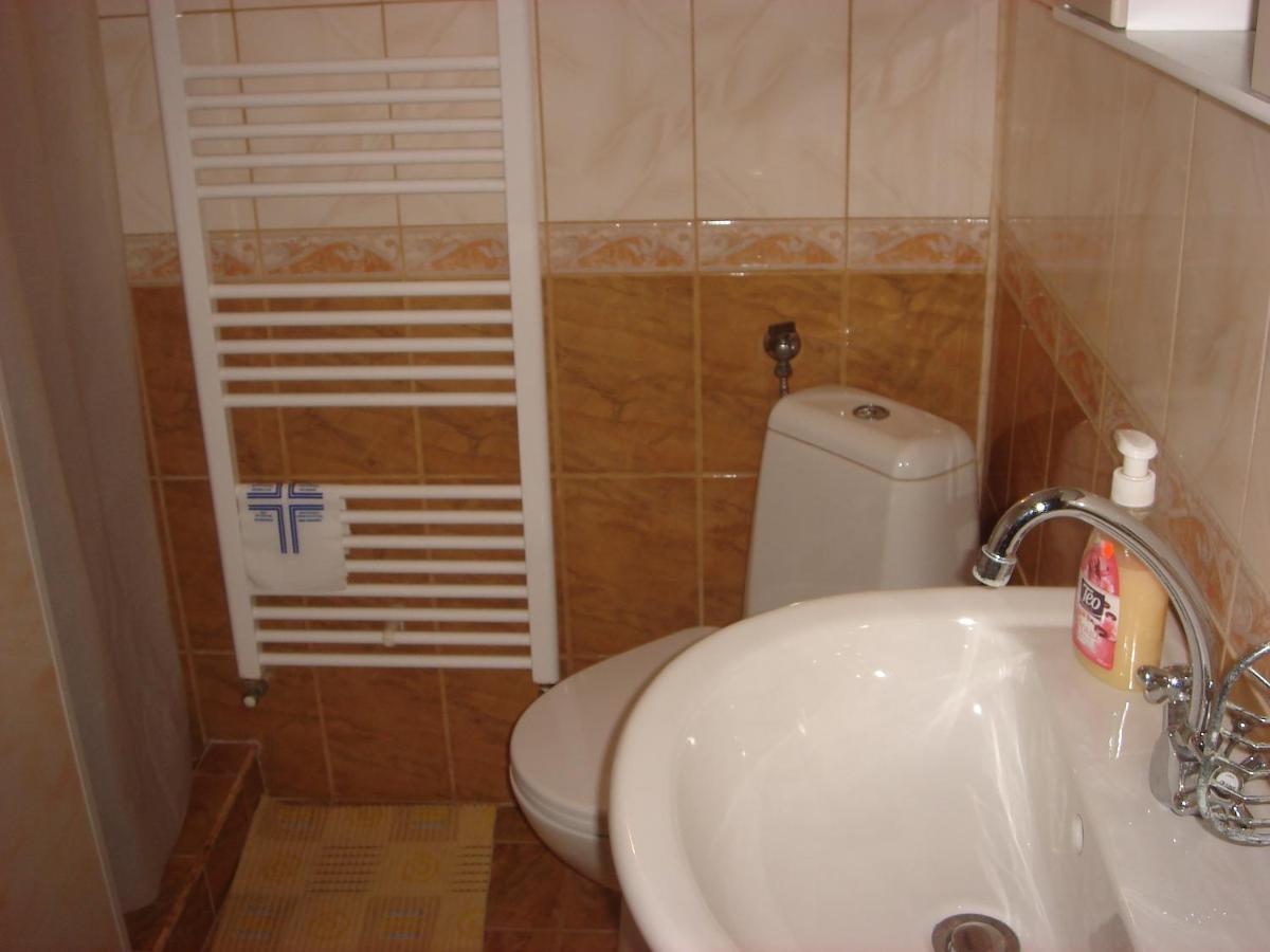 Hotel Къща Под Наем Petrova Cherven  Exterior foto
